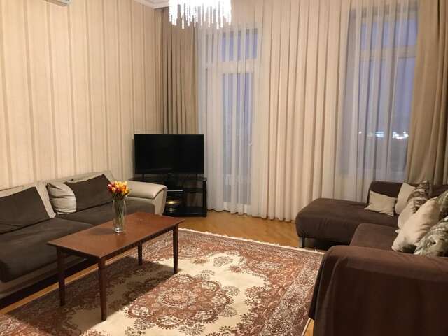 Апартаменты Tower Old City Apartments Баку-9